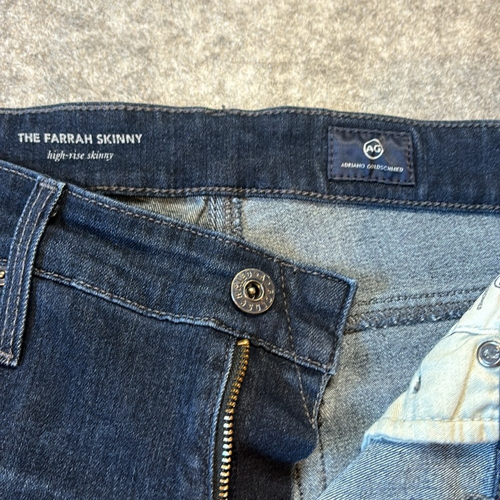 AG  Jeans, The Farrah Skinny-High Rise Skinny. Size 28R. - Picture 12 of 14